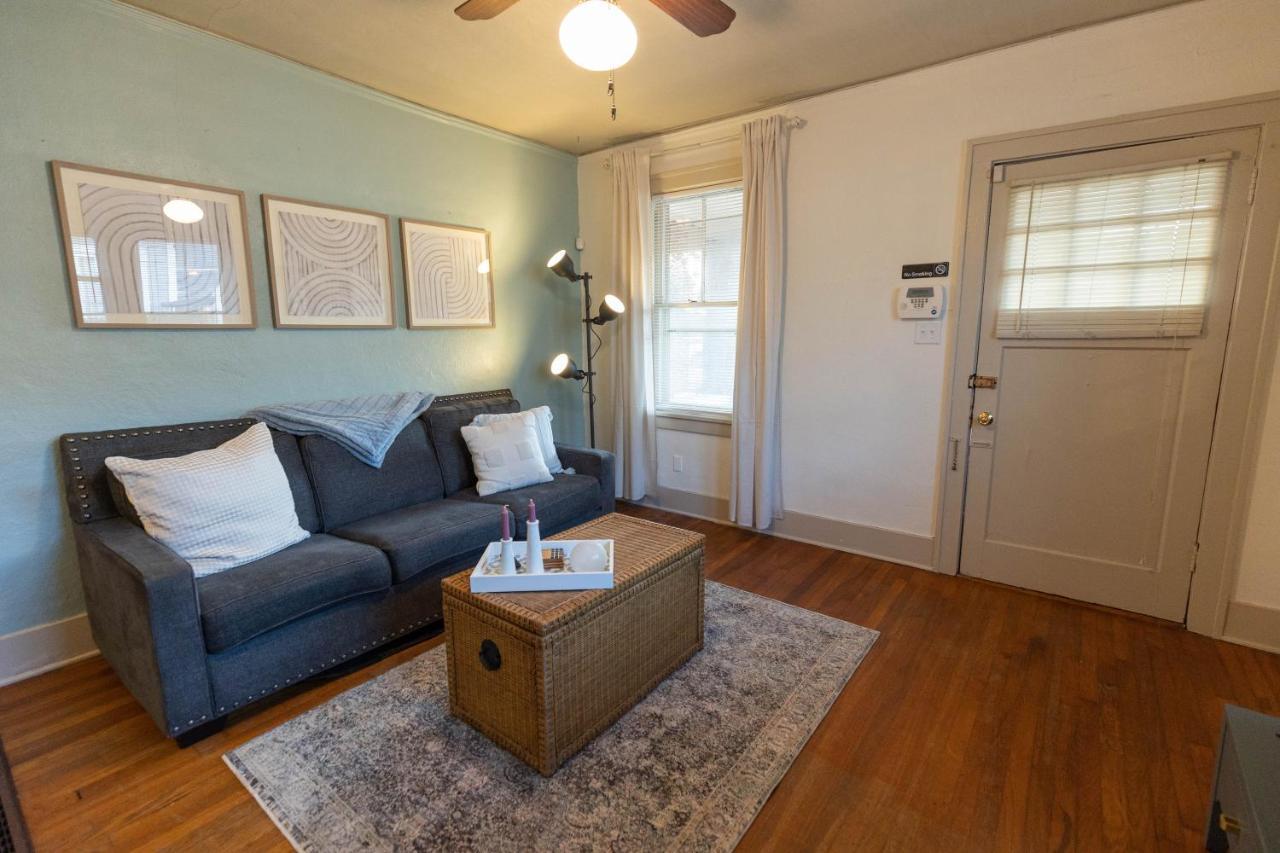 Historic Revival Midtown Memphis Duplex 64 Yes Pets Fast Wifi Free Parking Villa ภายนอก รูปภาพ