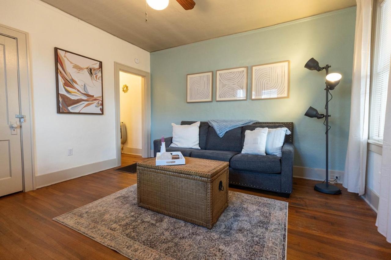 Historic Revival Midtown Memphis Duplex 64 Yes Pets Fast Wifi Free Parking Villa ภายนอก รูปภาพ