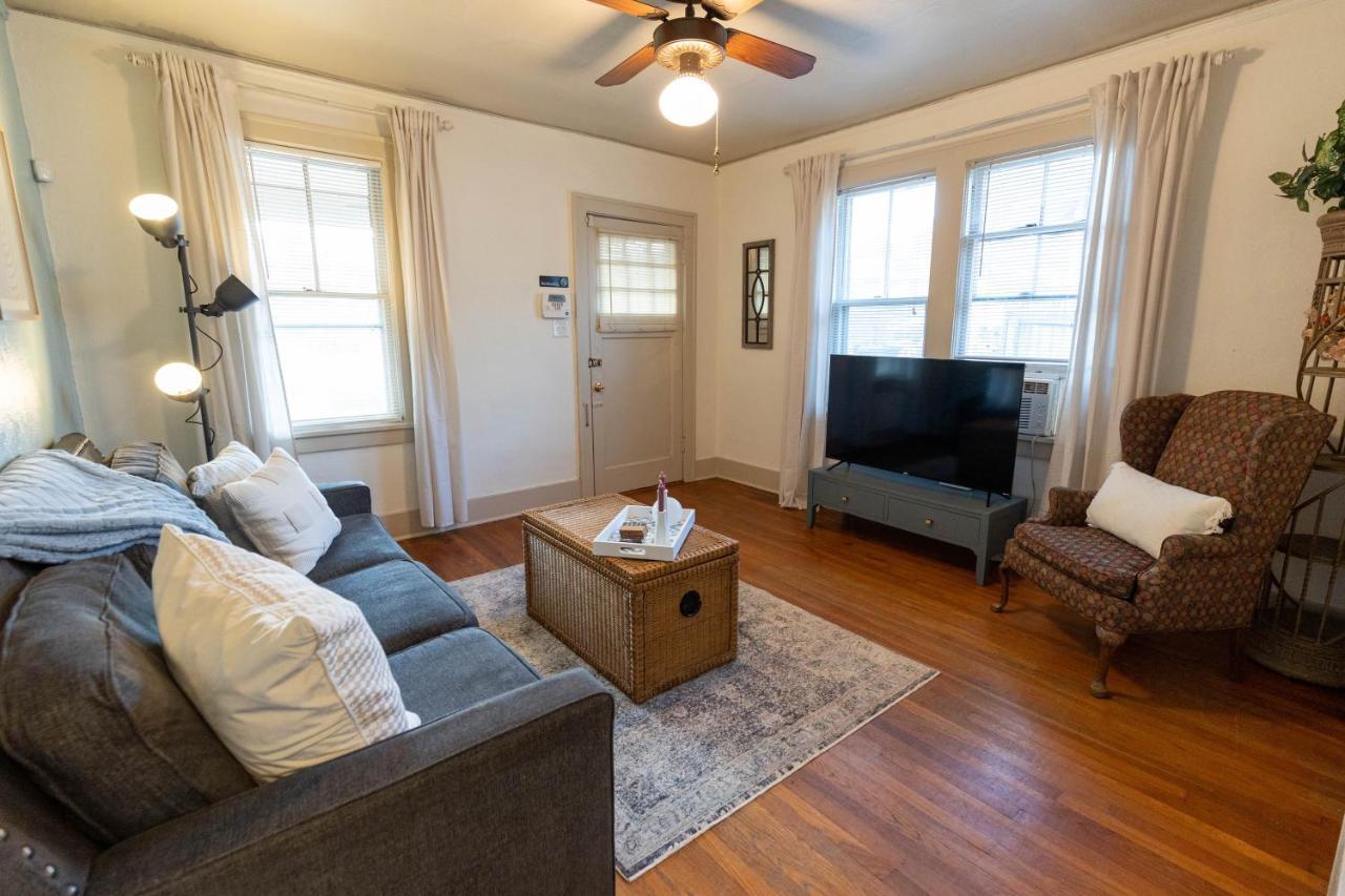 Historic Revival Midtown Memphis Duplex 64 Yes Pets Fast Wifi Free Parking Villa ภายนอก รูปภาพ