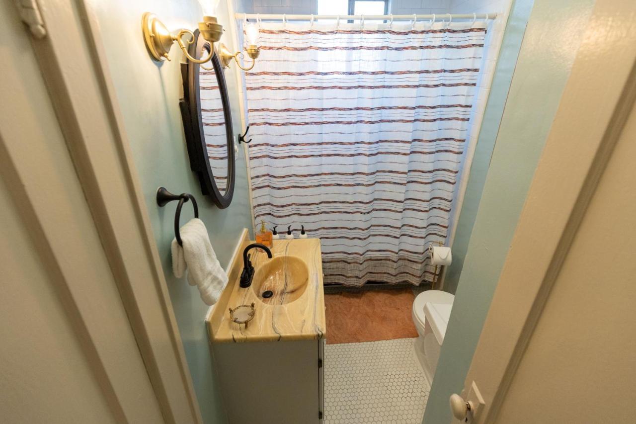 Historic Revival Midtown Memphis Duplex 64 Yes Pets Fast Wifi Free Parking Villa ภายนอก รูปภาพ