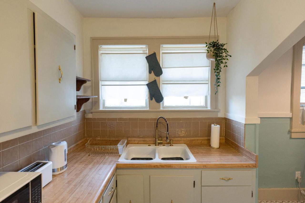 Historic Revival Midtown Memphis Duplex 64 Yes Pets Fast Wifi Free Parking Villa ภายนอก รูปภาพ